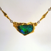 Halskette LAPPONIA Stil Gold Platin Boulder-Opal Handgefertigt.JPG