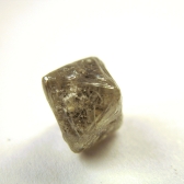 Diamant-Oktaeder-Roh-natuerlich
